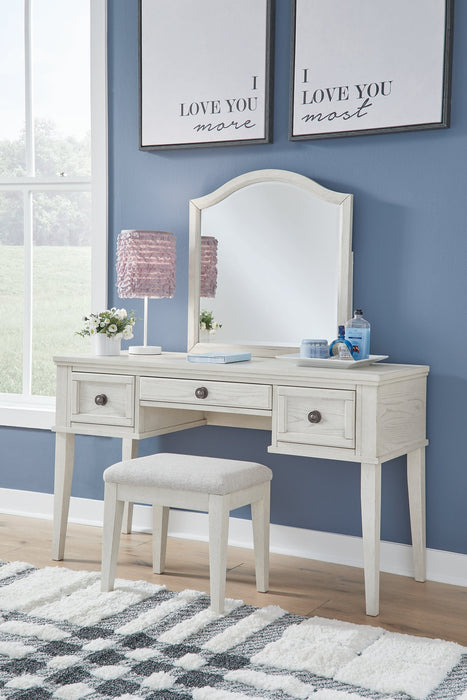 Robbinsdale Mirrored Vanity with Bench Homeline Furniture