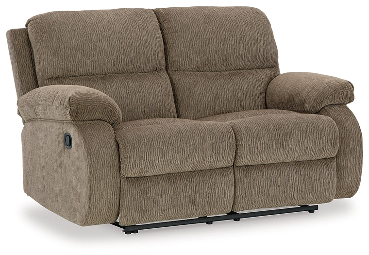 Scranto Reclining Loveseat Homeline Furniture