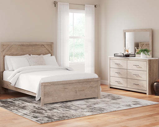 Senniberg Queen Panel Bed with Mirrored Dresser Homeline Furniture