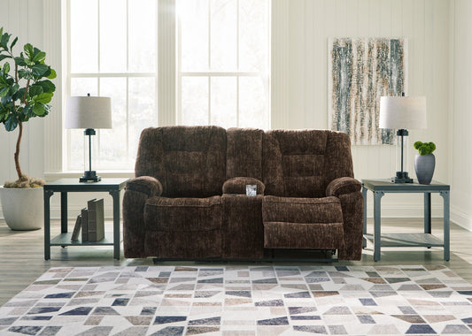 Soundwave Reclining Loveseat w/Console Homeline Furniture