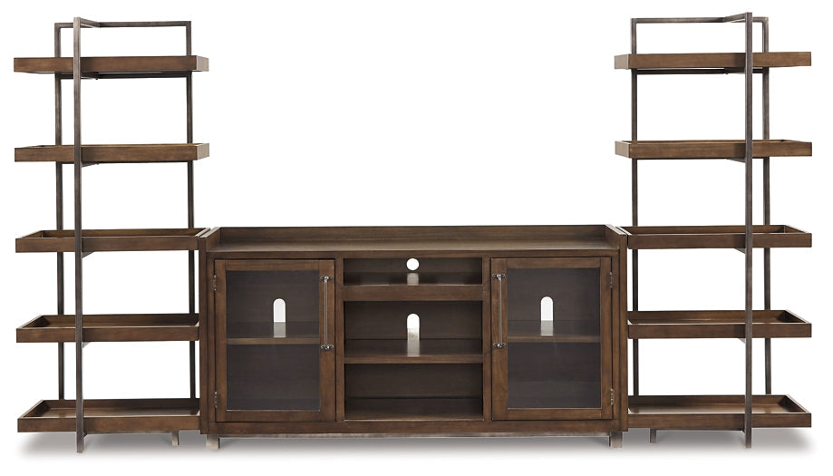 Starmore 3-Piece Entertainment Center Homeline Furniture