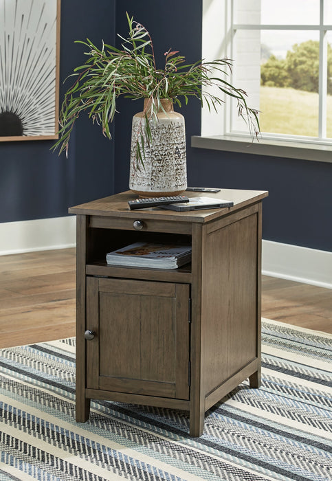 Treytown Chair Side End Table Homeline Furniture