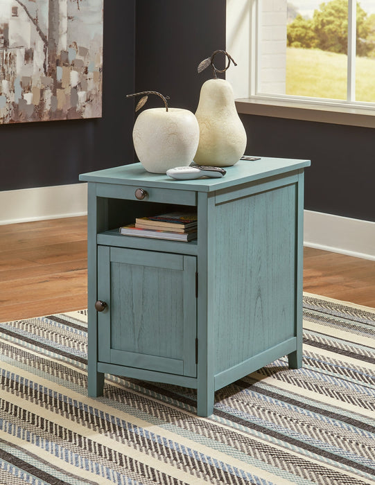 Treytown Chair Side End Table Homeline Furniture