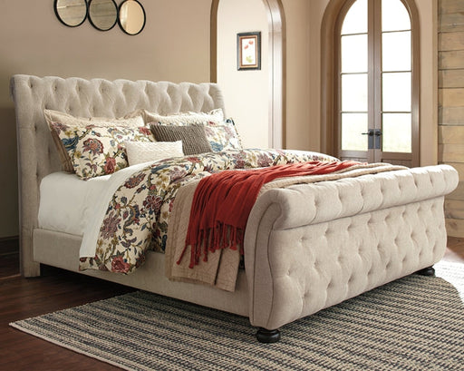 Willenburg Queen Upholstered Sleigh Bed Homeline Furniture