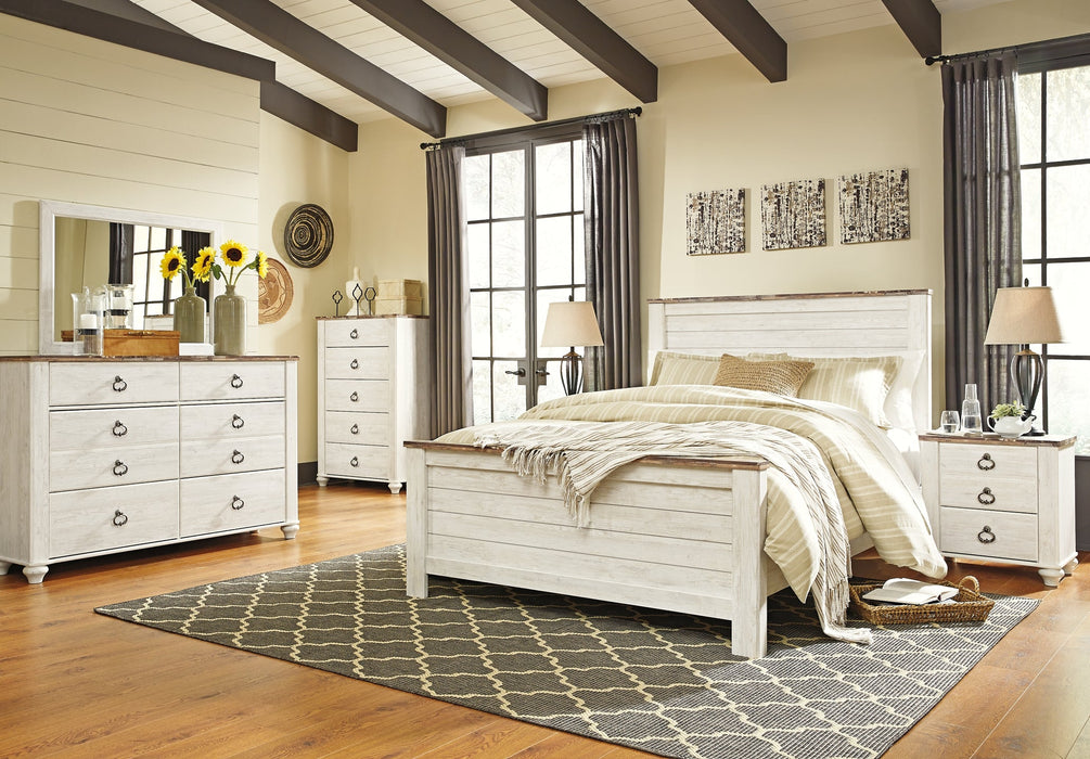 Willowton Queen Panel Bed with Mirrored Dresser, Chest and Nightstand Homeline Furniture