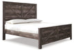 Wynnlow King Crossbuck Panel Bed with Mirrored Dresser and 2 Nightstands Homeline Furniture