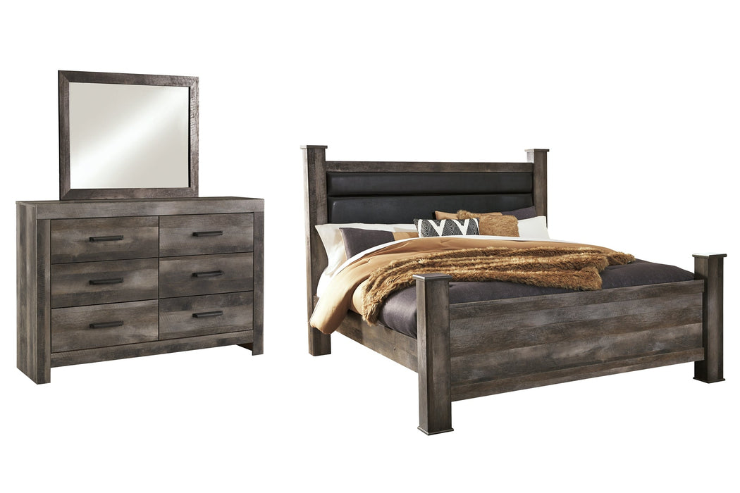 Wynnlow King Poster Bed with Mirrored Dresser Homeline Furniture