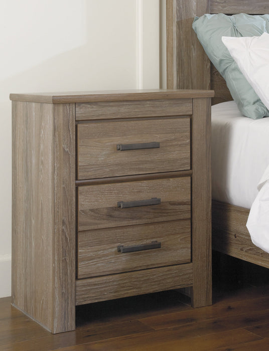 Zelen Full Panel Headboard with Mirrored Dresser, Chest and 2 Nightstands Homeline Furniture