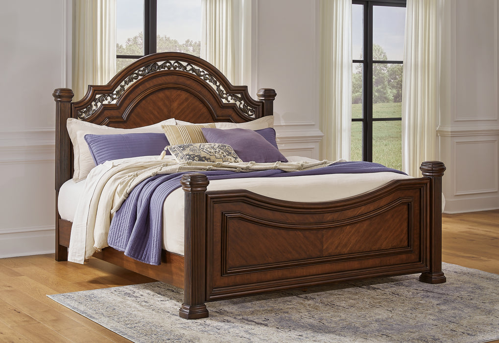 Lavinton King Panel Bed with Dresser and Nightstand