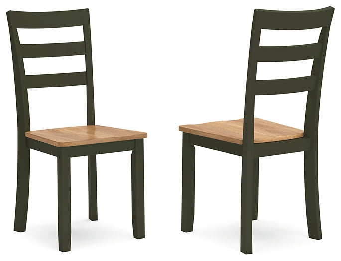 Gesthaven Dining Table and 4 Chairs