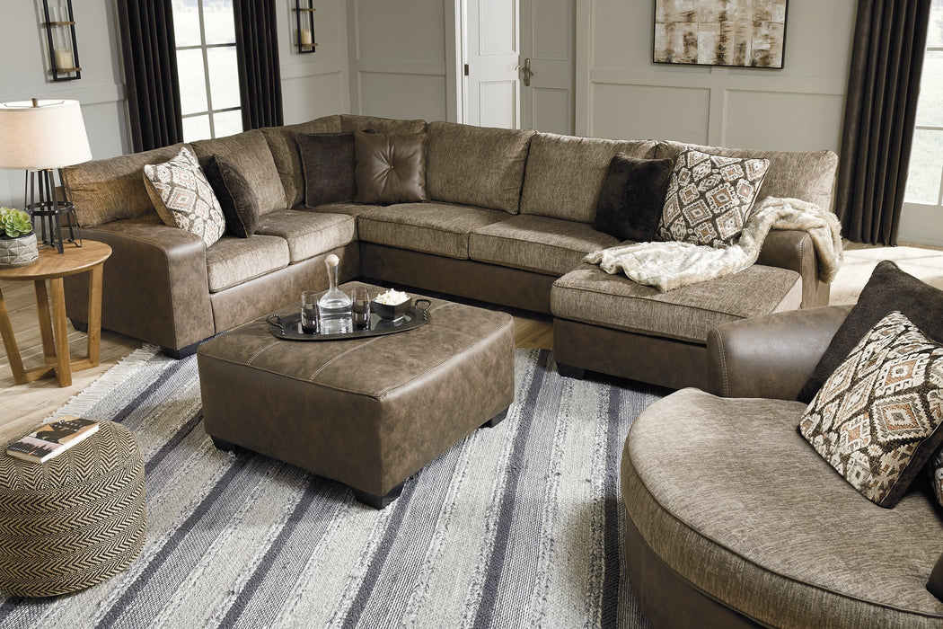 Abalone 3-Piece Sectional with Ottoman Homeline Furniture