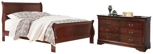 Alisdair Queen Sleigh Bed with Dresser Homeline Furniture