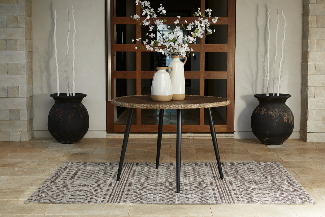 Amaris Round Dining Table Homeline Furniture