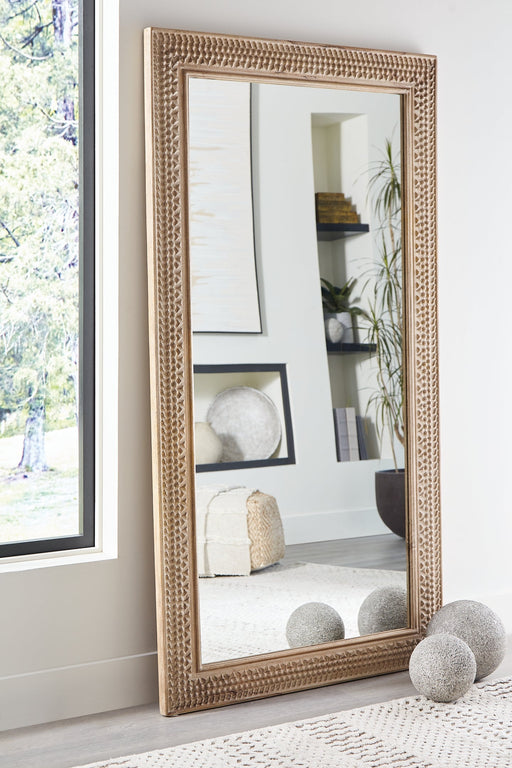 Belenburg Floor Mirror Homeline Furniture