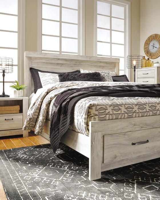 Bellaby Queen Panel Bed with 2 Nightstands Homeline Furniture