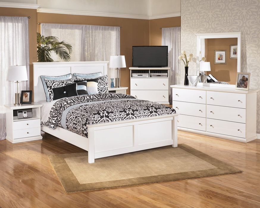 Bostwick Shoals Dresser and Mirror Homeline Furniture