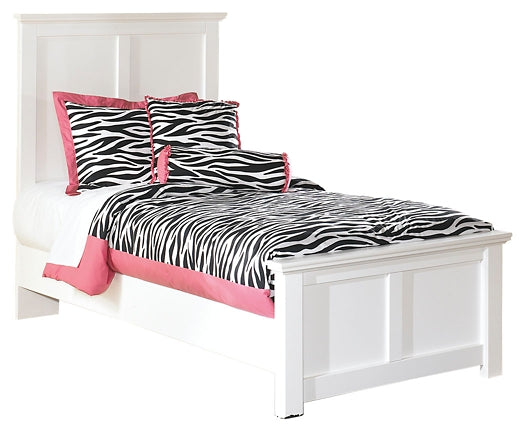 Bostwick Shoals Queen Panel Bed with Mirrored Dresser, Chest and Nightstand Homeline Furniture