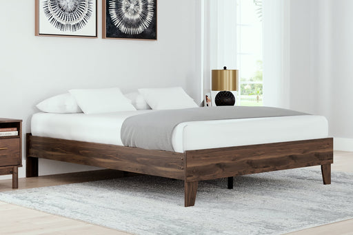 Calverson Queen Platform Bed Homeline Furniture