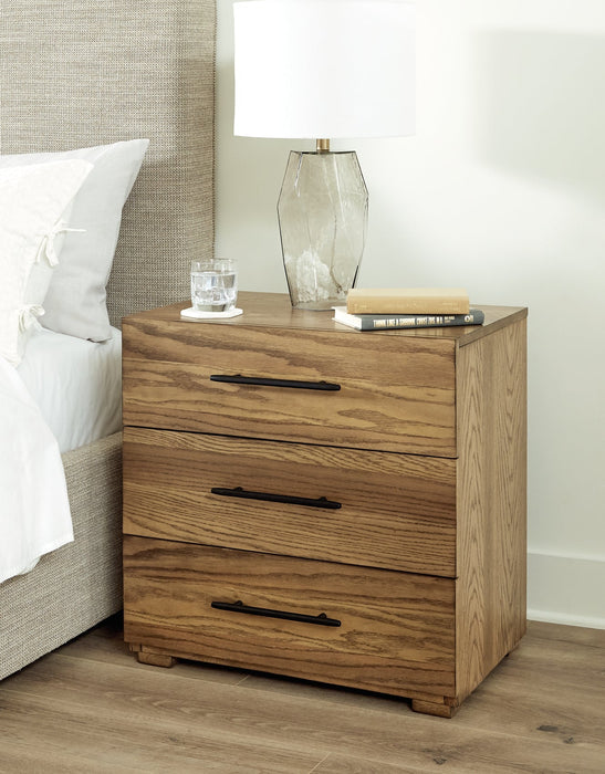 Dakmore King Upholstered Bed with Mirrored Dresser, Chest and 2 Nightstands Homeline Furniture