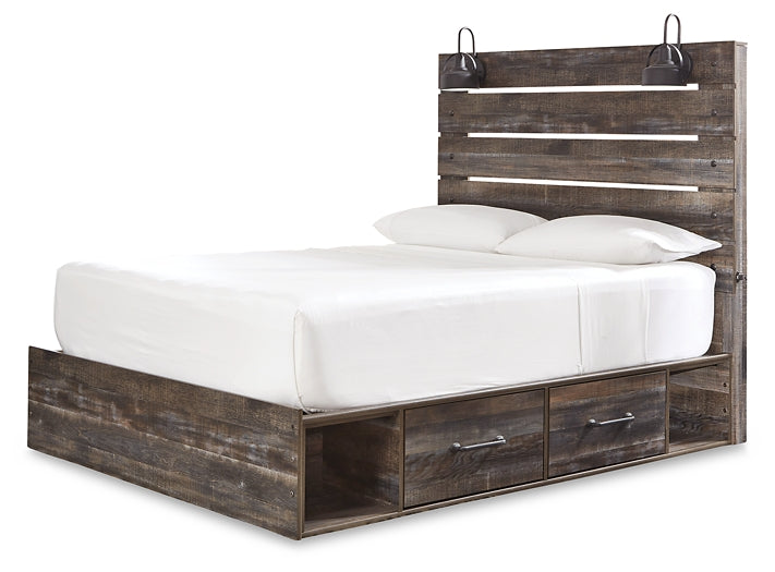 Drystan King Panel Bed with Mirrored Dresser, Chest and 2 Nightstands Homeline Furniture