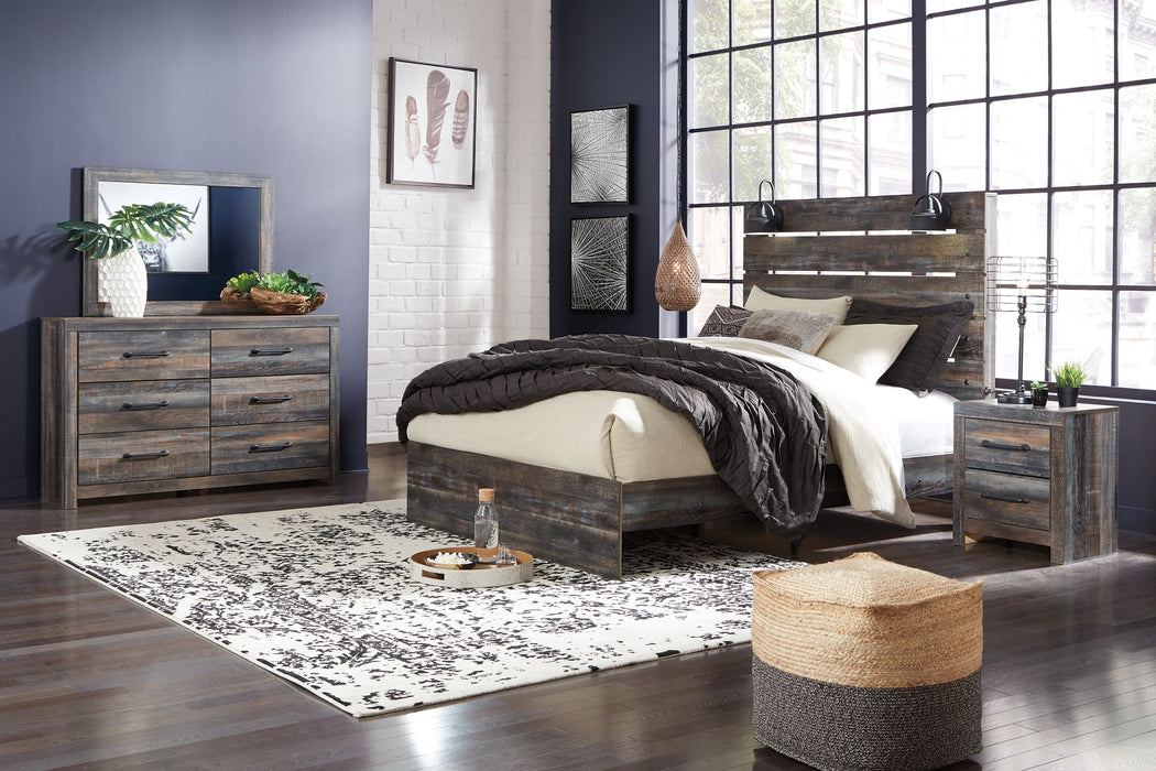 Drystan Queen Panel Bed with 2 Storage Drawers with Mirrored Dresser, Chest and 2 Nightstands Homeline Furniture