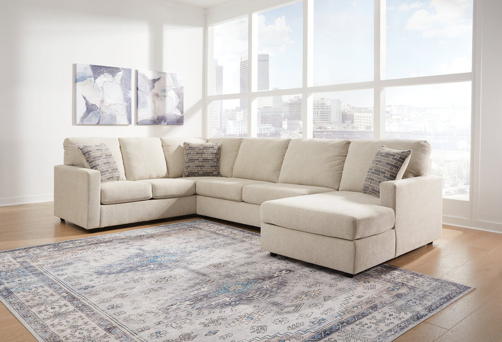 Edenfield 3-Piece Sectional with Ottoman Homeline Furniture