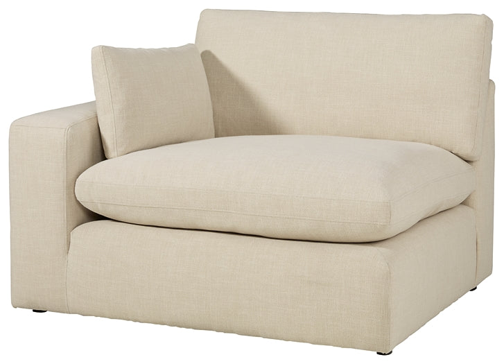 Elyza 3-Piece Sectional with Ottoman Homeline Furniture