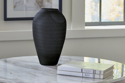 Etney Vase Homeline Furniture