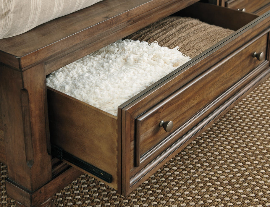 Flynnter California King Panel Bed with 2 Storage Drawers with Mirrored Dresser, Chest and Nightstand Homeline Furniture