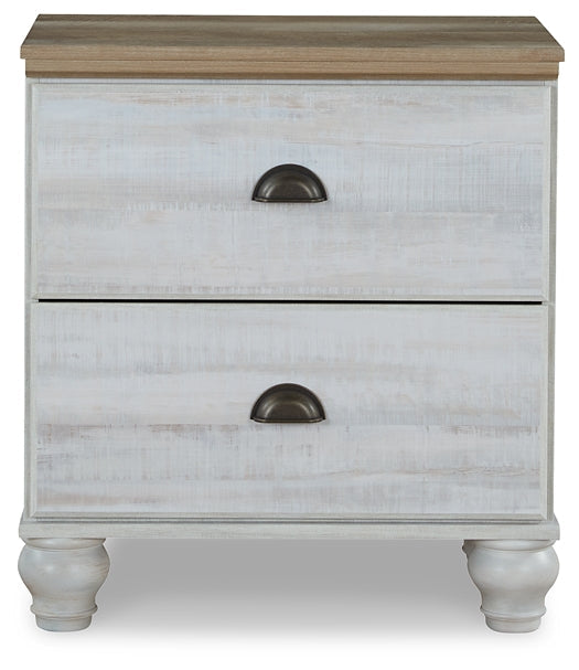 Haven Bay King Panel Bed with Mirrored Dresser, Chest and 2 Nightstands Homeline Furniture