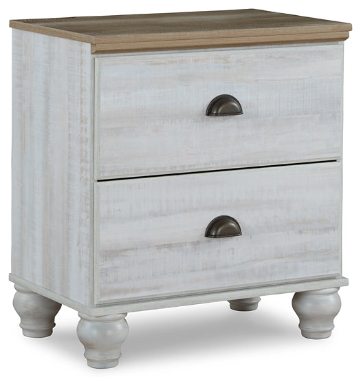 Haven Bay King Panel Bed with Mirrored Dresser, Chest and 2 Nightstands Homeline Furniture