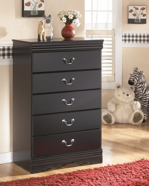 Huey Vineyard Five Drawer Chest Homeline Furniture