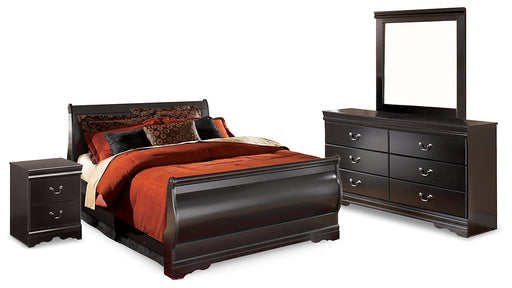 Huey Vineyard Full Sleigh Bed with Mirrored Dresser and Nightstand Homeline Furniture