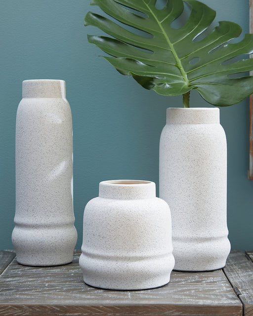 Jayden Vase Set (3/CN) Homeline Furniture