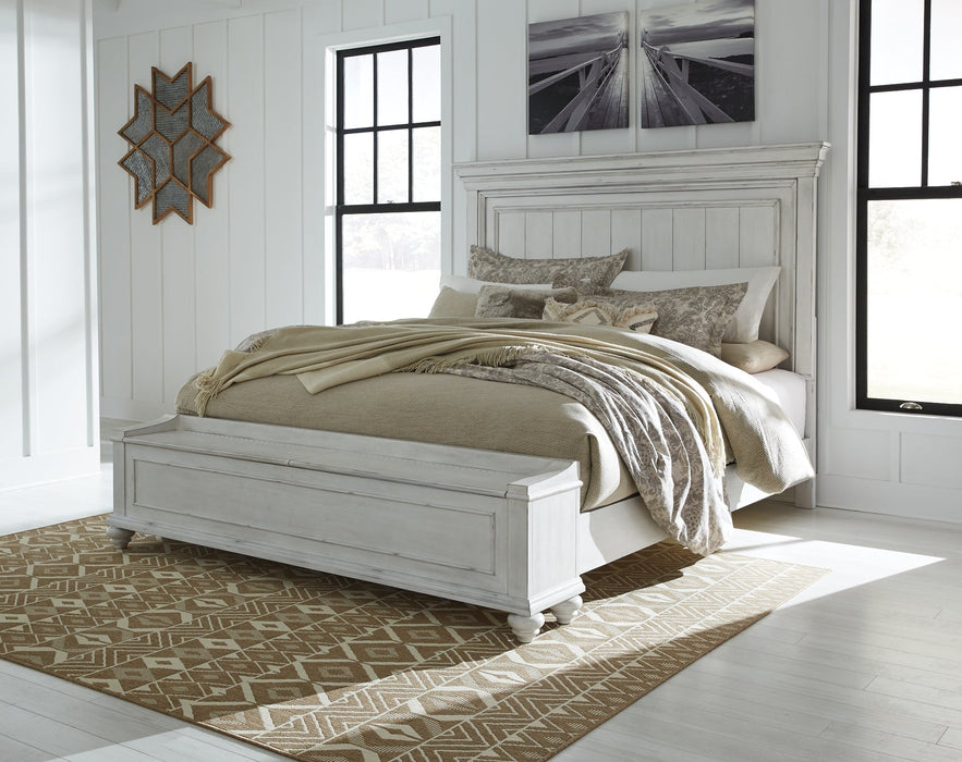 Kanwyn King Panel Bed with Storage with Dresser Homeline Furniture