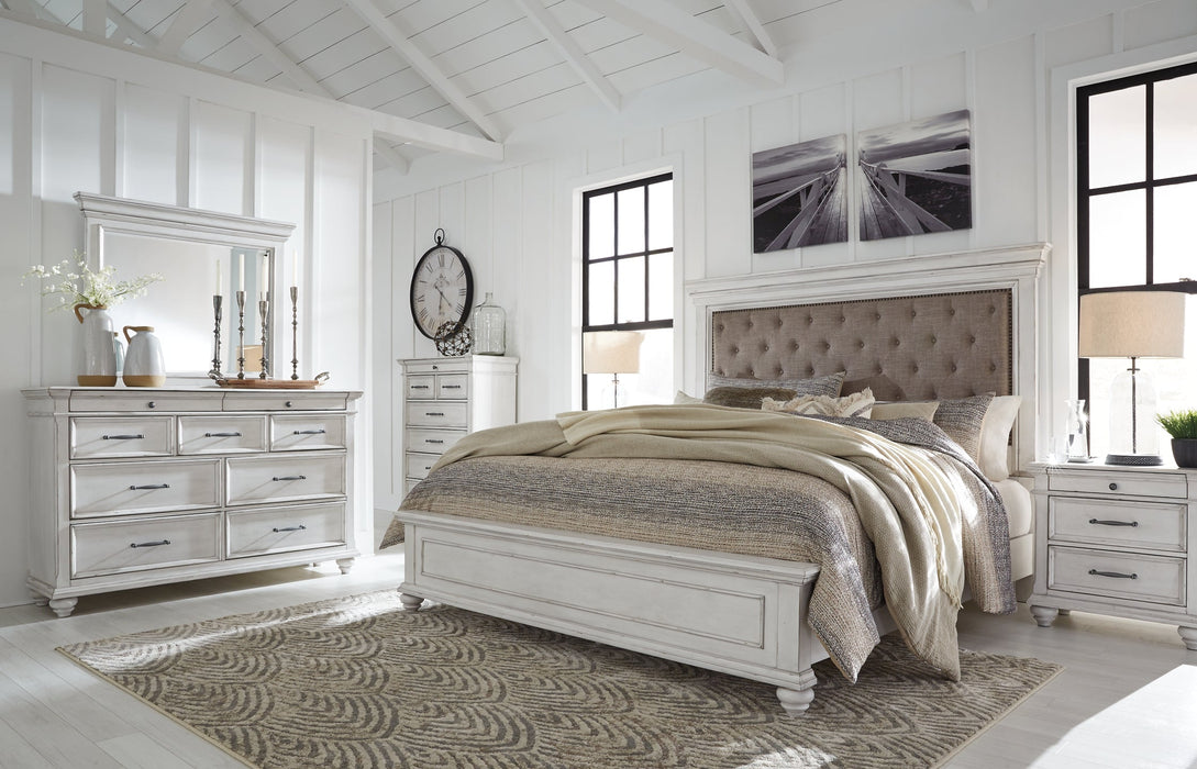 Kanwyn Queen Panel Bed with Mirrored Dresser, Chest and Nightstand Homeline Furniture