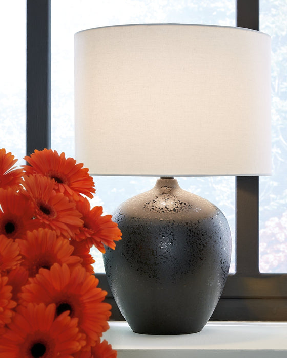 Ladstow Ceramic Table Lamp (1/CN) Homeline Furniture