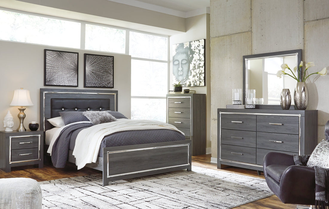 Lodanna Queen Panel Bed with Mirrored Dresser, Chest and 2 Nightstands Homeline Furniture