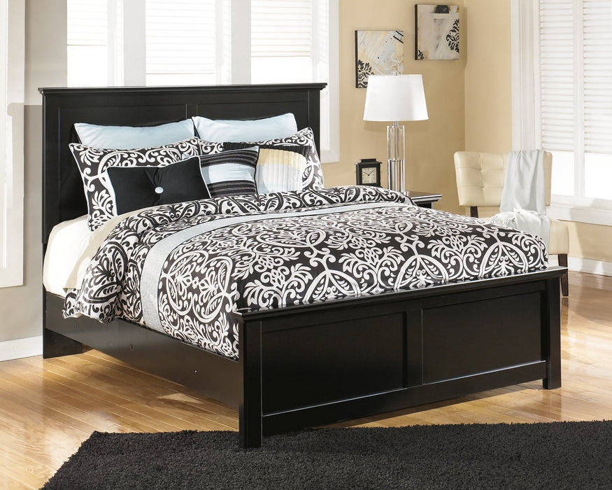 Maribel Queen Panel Bed with Mirrored Dresser Homeline Furniture