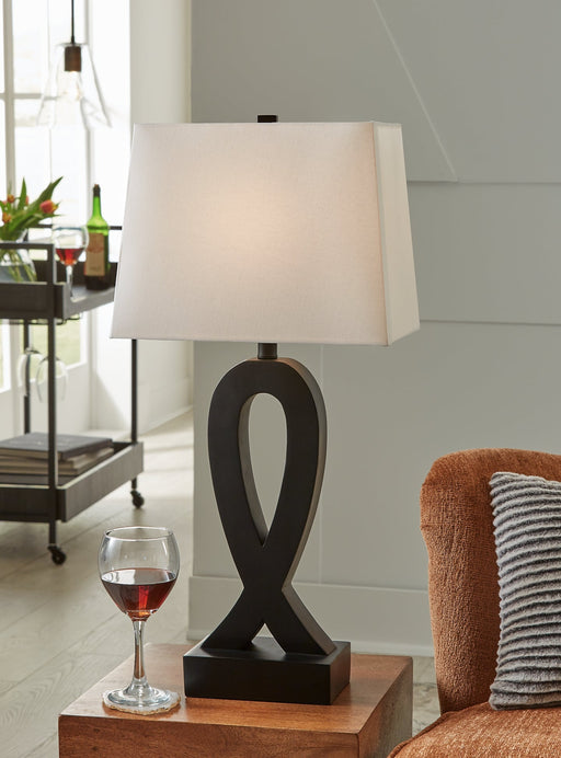 Markellton Poly Table Lamp (2/CN) Homeline Furniture