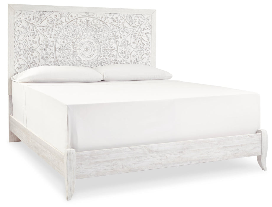 Paxberry Queen Panel Bed with Dresser Homeline Furniture