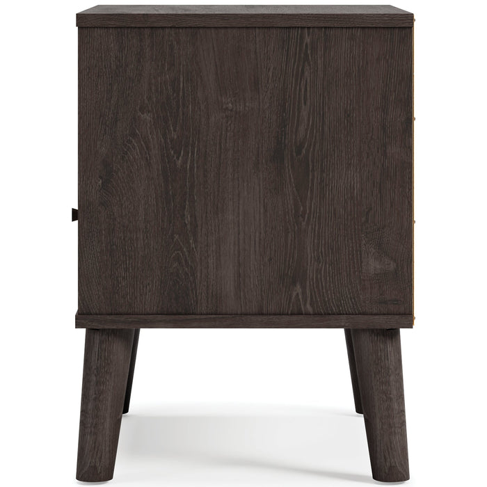 Piperton One Drawer Night Stand Homeline Furniture