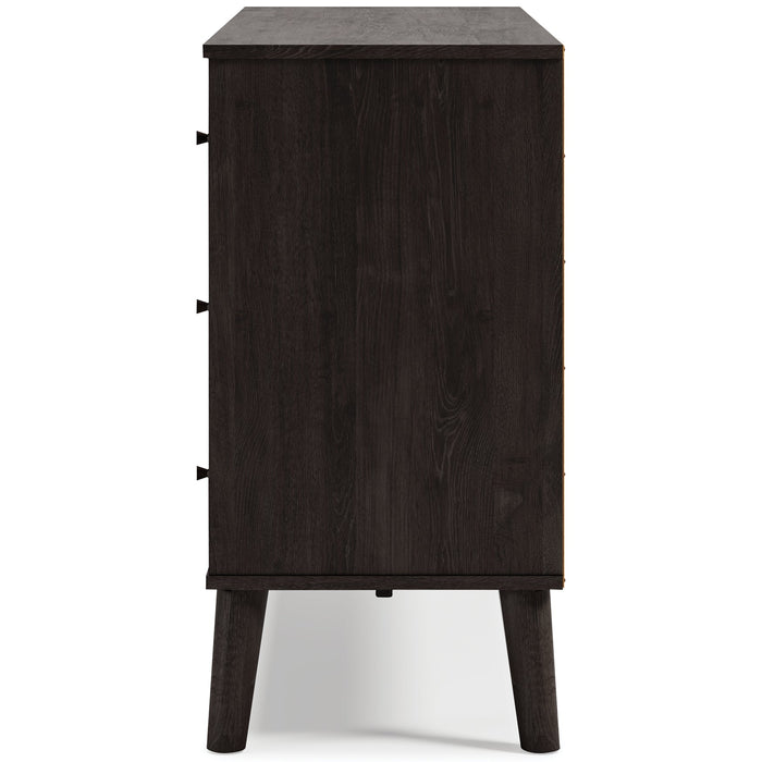 Piperton Six Drawer Dresser Homeline Furniture