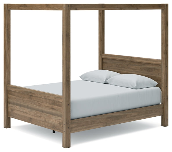 Aprilyn Queen Canopy Bed with Dresser